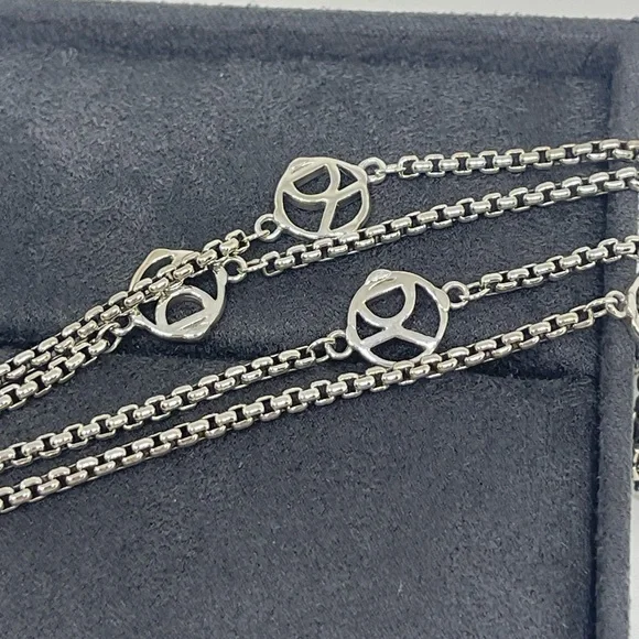 David Yurman Station Logo Box Chain Necklace - Picture 3 of 8